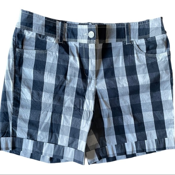 Tommy Hilfiger Buffalo Plaid Shorts Size 10 - Picture 1 of 5